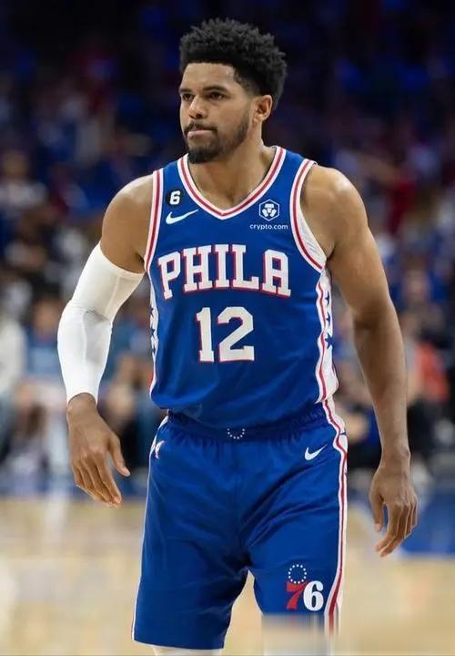 菲律宾男篮翻盘快船，哈里斯爆发神勇