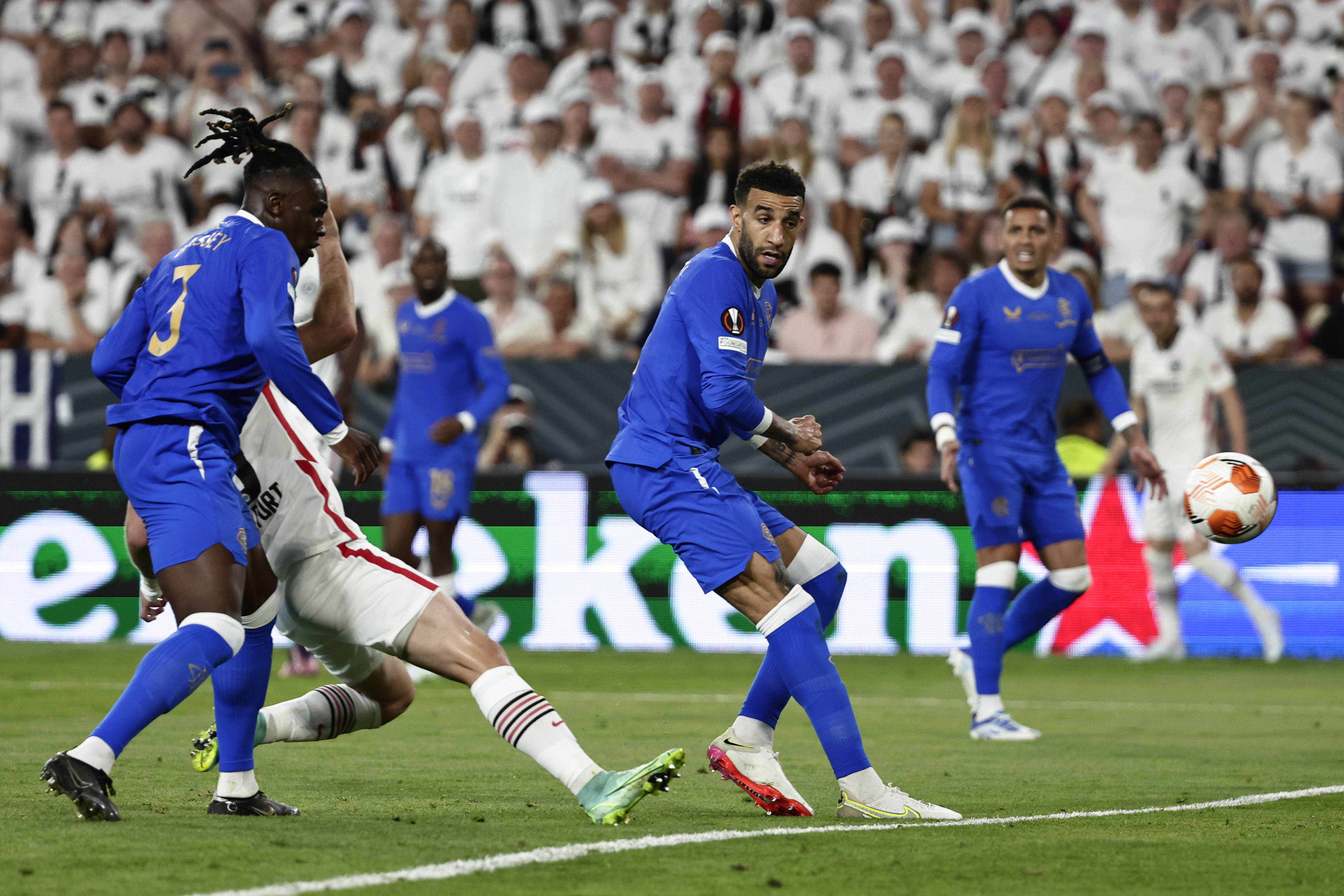 关于里普克拉布欧罗巴联赛，法兰克福慢晋级法兰克福的信息