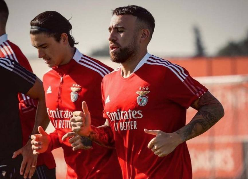 米兰体育官方网站-第7轮小组赛迎来爆冷，锋无力切尔西卡巴哈