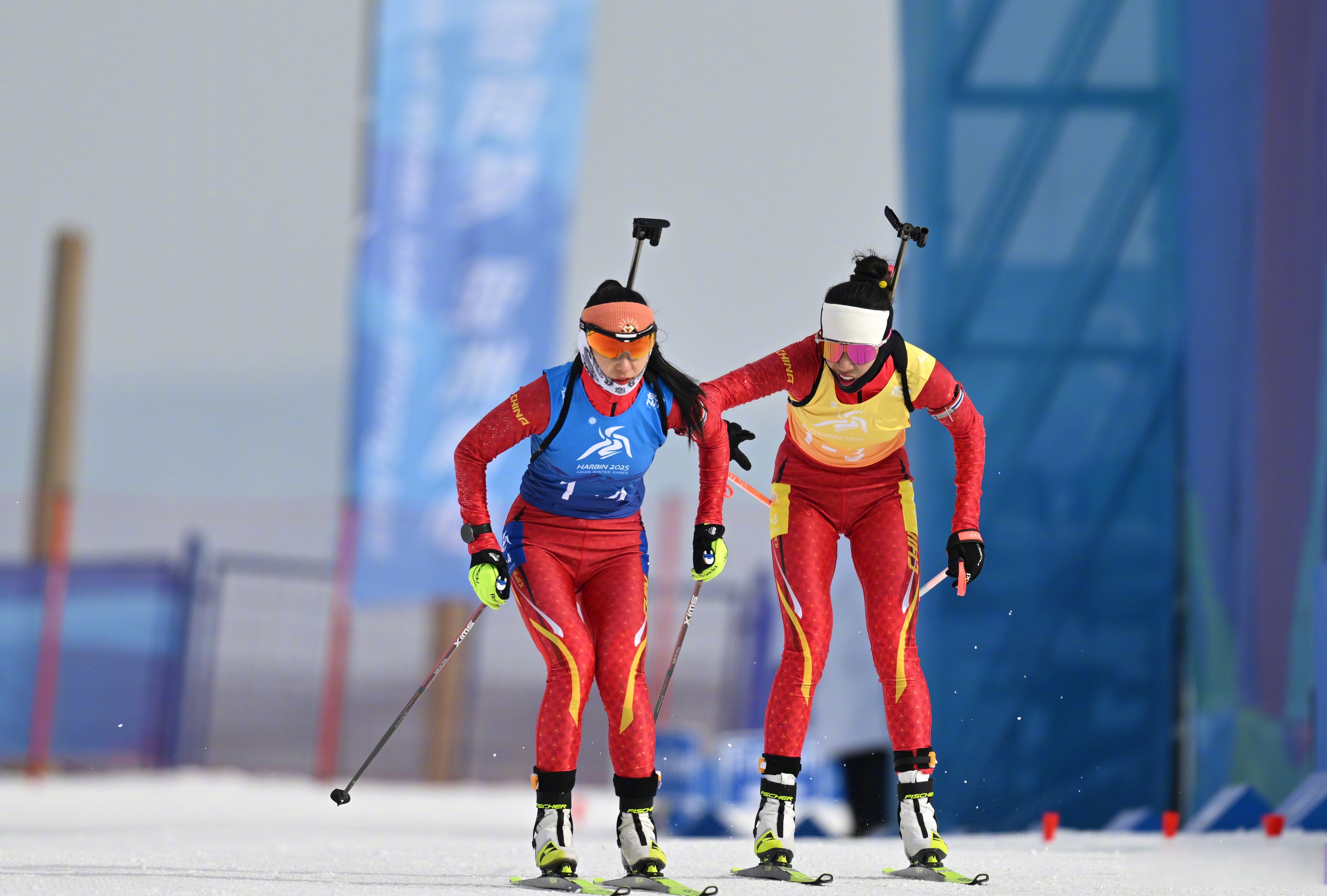 中亚战队夺得冠军，晋级国际比赛的简单介绍