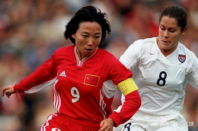 米兰体育下载-战无不胜的足球赛场女性选手的简单介绍