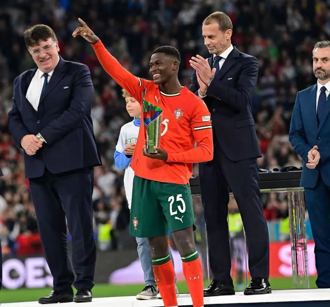 ac米兰下载-包含欧国联比赛:立陶宛胜格鲁吉亚,晋级小组第一的词条