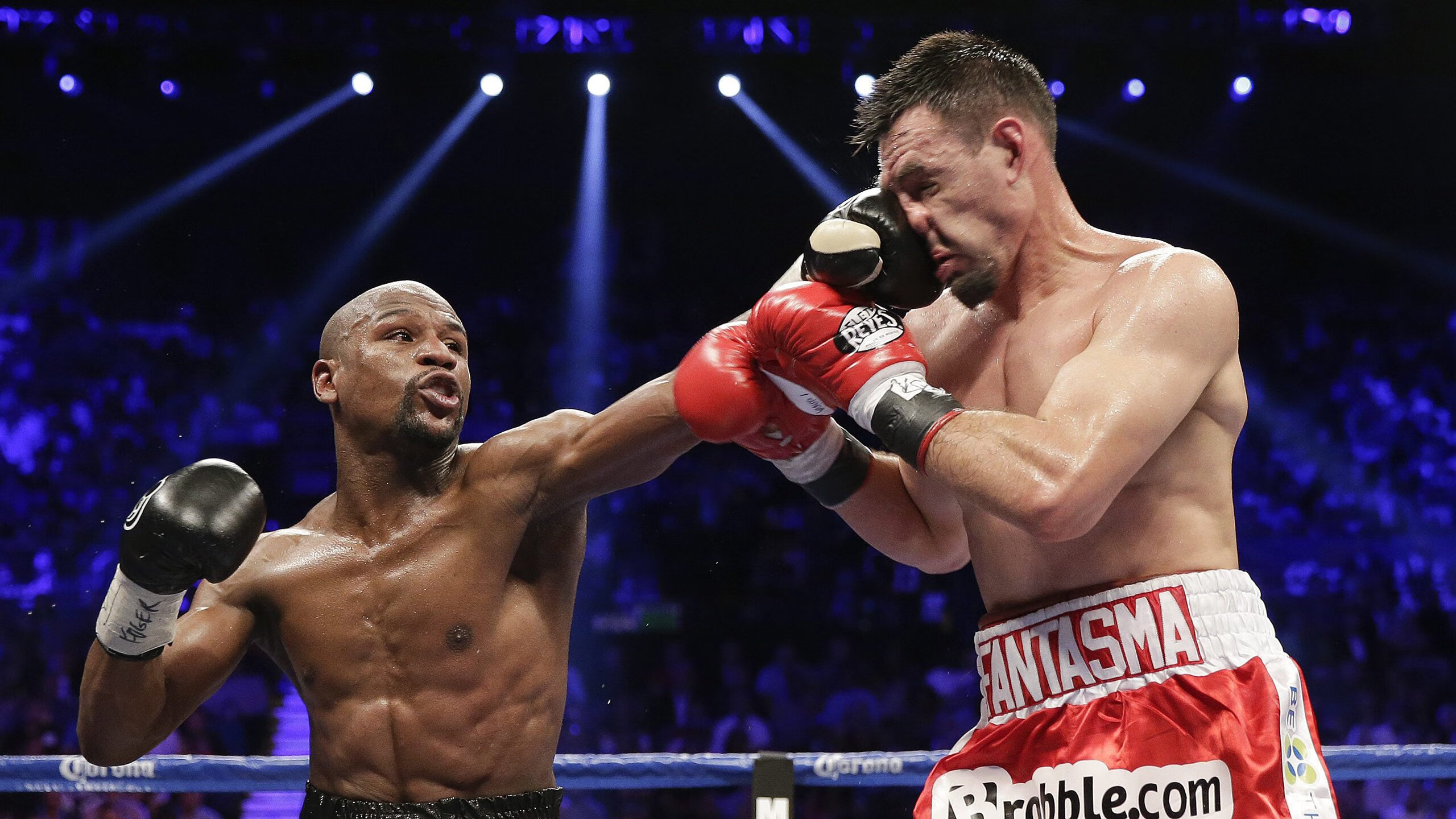 米兰体育-福克斯，在开拓者与活塞的废墟之上，他正重建存在的另一种可能