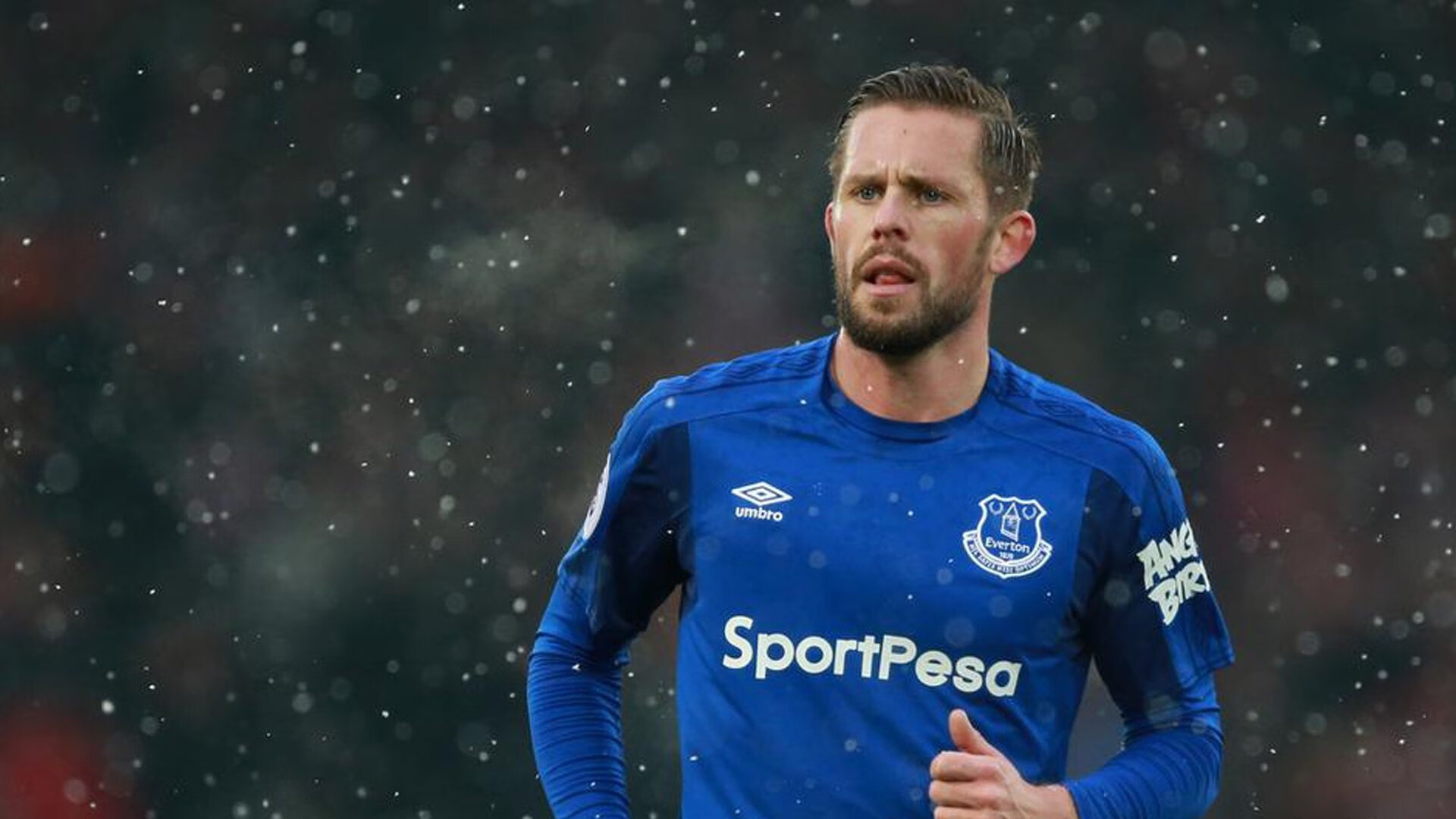 当库里式雷霆撕裂东方防线，一场跨越篮球次元的降维打击