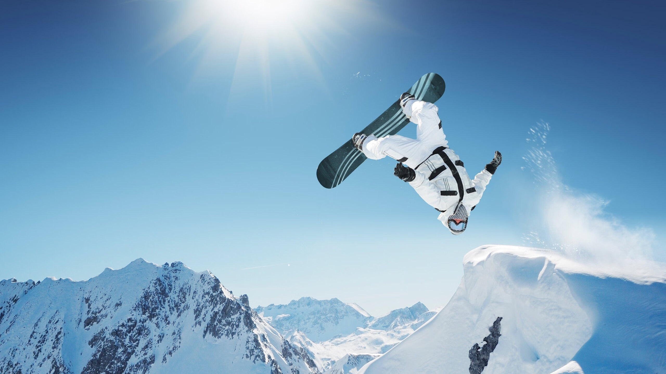 逆转之夜,范弗利特的制胜一击与勇士的坚韧重生